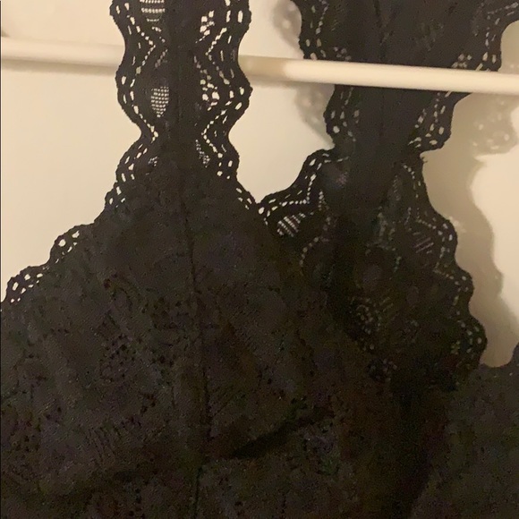 Bralette - Picture 2 of 3